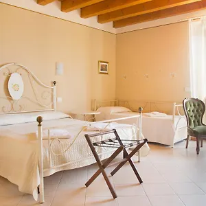hotel-ca-dei-maghi.hotelinveneto.com/